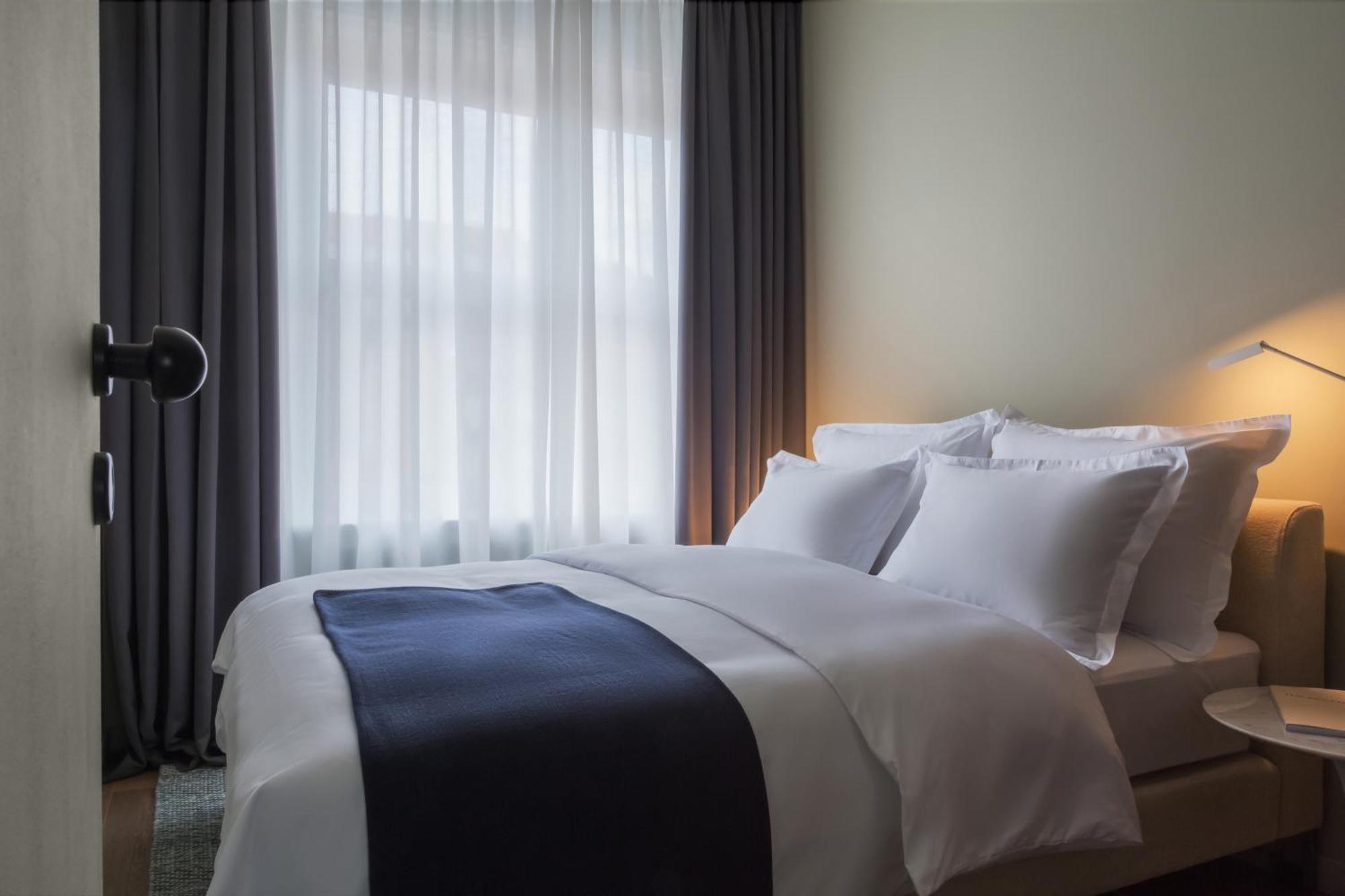 Bona Fide Main Square Designer Apartments Zagreb Room photo